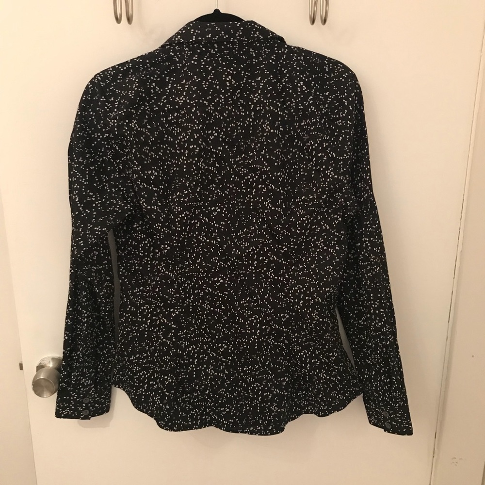 NWOT Banana Republic button down shirt - Picture 5 of 5